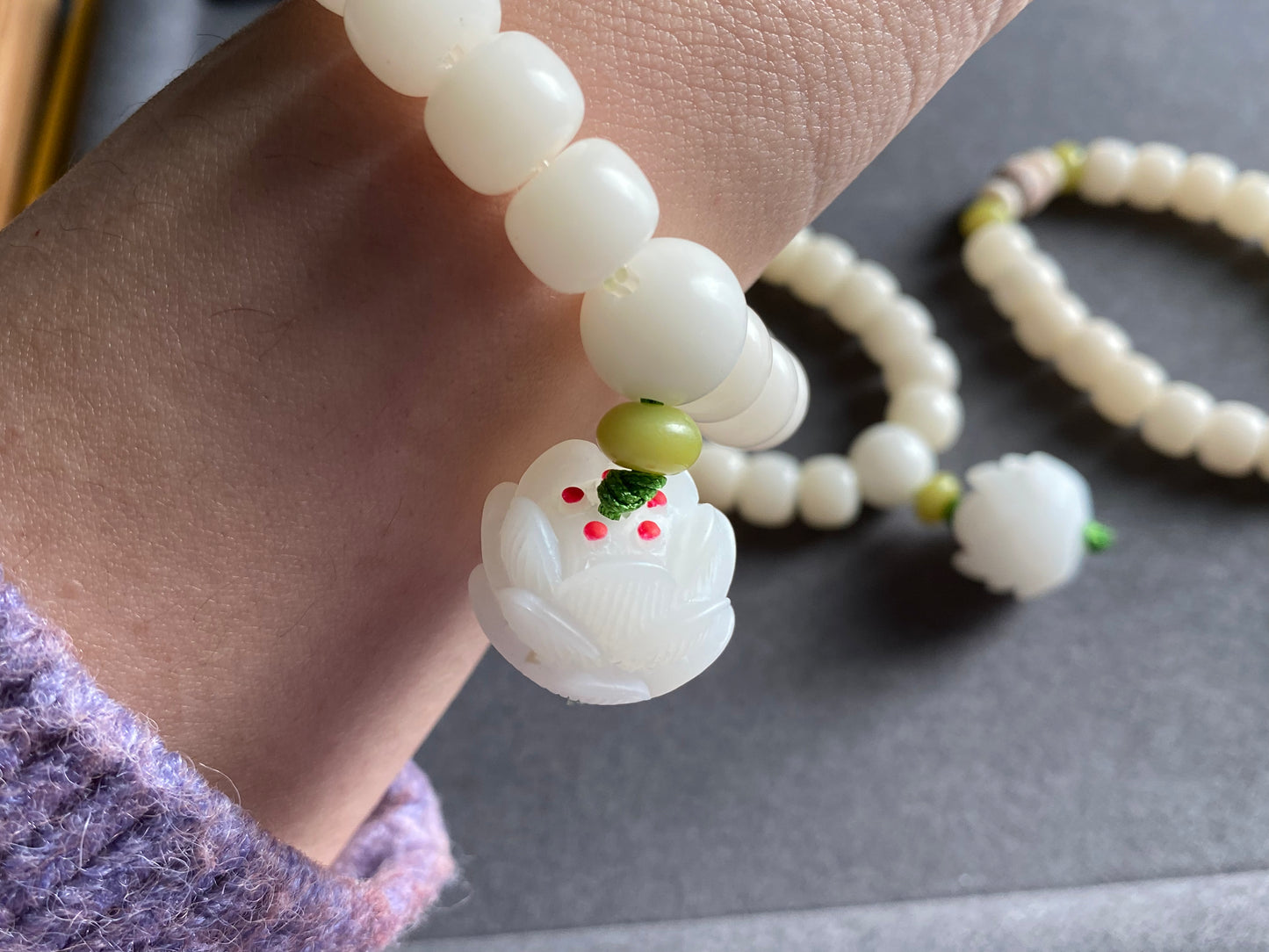 Natural white Bodhi root polished square round bead bracelet,prayer mala Yoga Meditation Balancing with Lotus Sculp